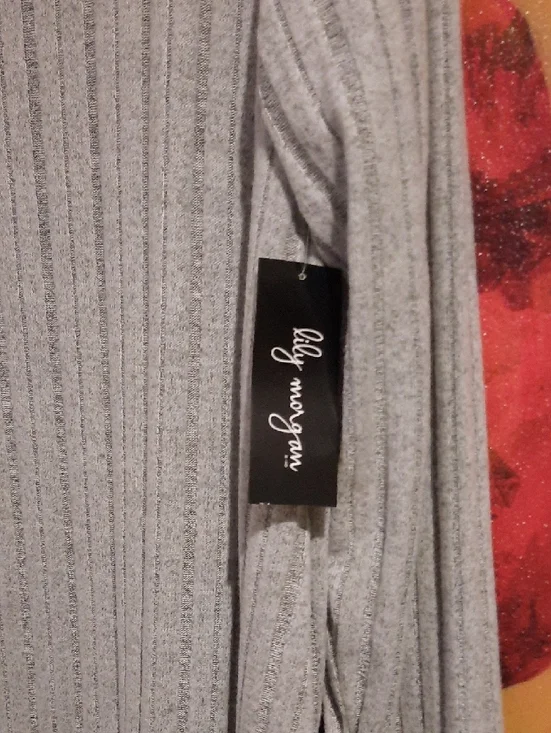 NWT Light Gray Ribbed Square-Neck Spring Sweater with Side Buttons Plus Size 3X - Picture 2 of 5